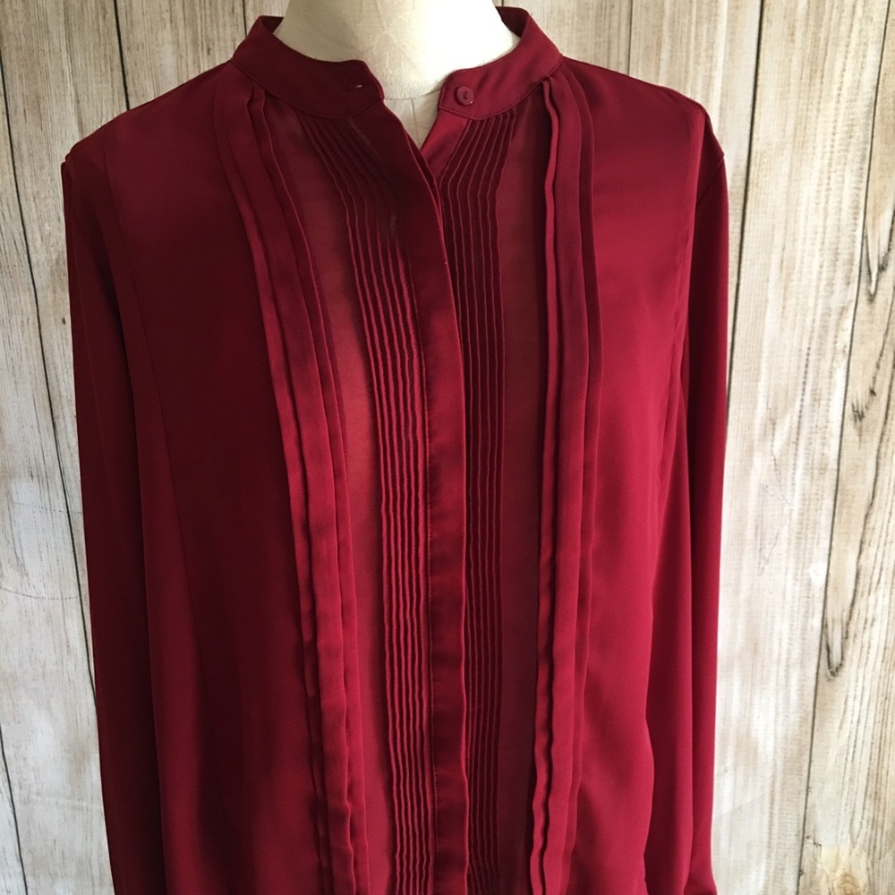 Burgundy Long sleeve button up blouse size XL